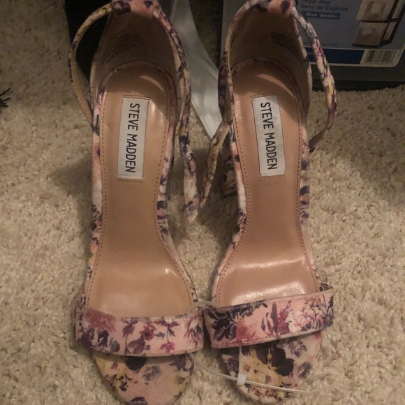 Steve Madden Carson High Sandal - Picture 6 of 8